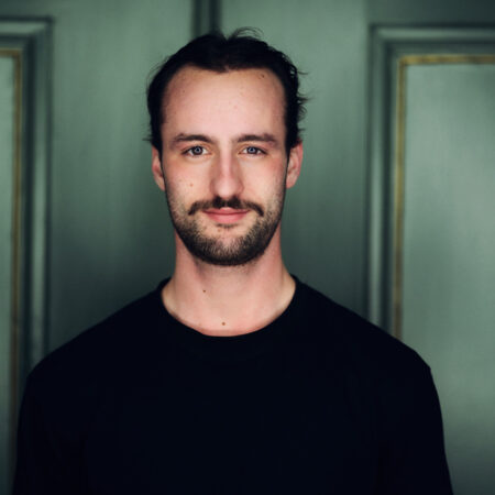 2-INCH-Matthias_portret_2025